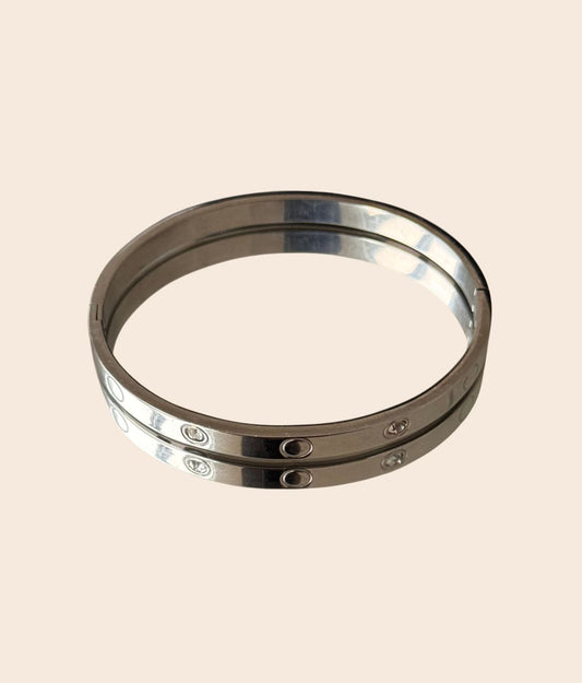 Silver Curt Bangle
